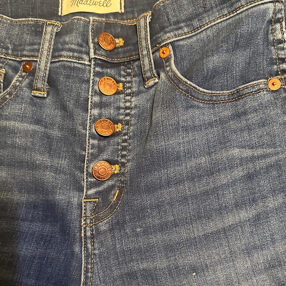 A95.  Madewell Dark Blue Ankle Jeans size 25 T - Picture 6 of 10